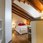 Gianna San Fedele Apartament